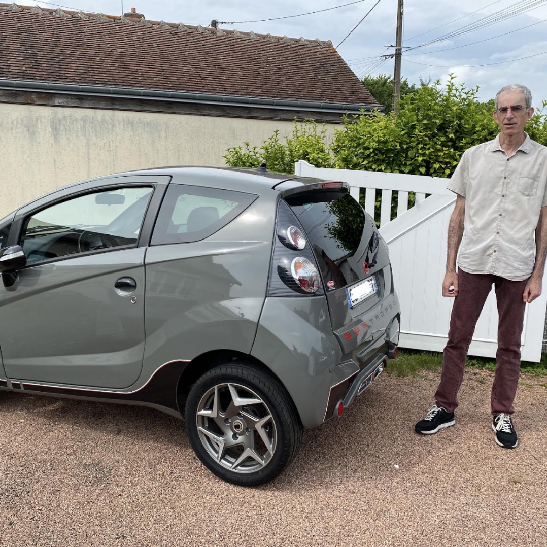 Casalini Trofeo 550 voiture sans permis d'occasion garage Évasion sans permis entretien réparation voiture sans permis Villemandeur Loiret 45
