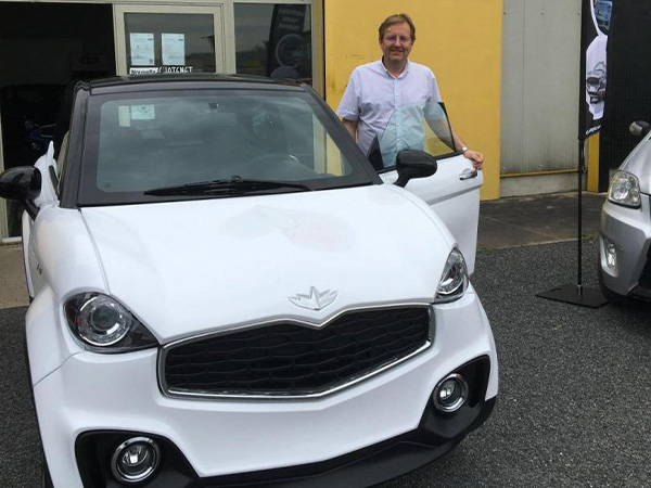 Location voiture sans permis Villemandeur